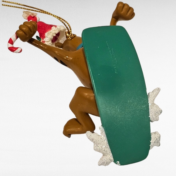 Hannah Banana Holiday Scoobydoo Cartoon Network Ornament 24 Scooby